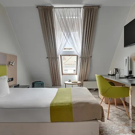 Almond Business & By Grano - Grano Riverside 4* Gdańsk