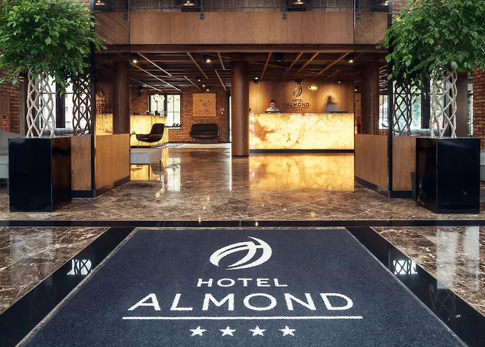 Grano Riverside Hotell 4*