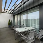 Grano Riverside فندق 4*