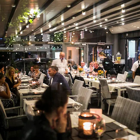 Hotel Almond Business & By Grano 4*