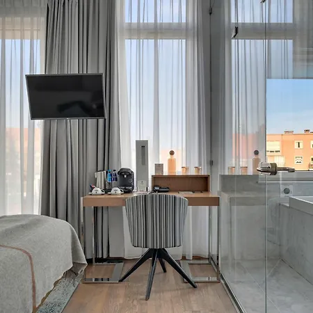 Almond Business & Spa Hotel