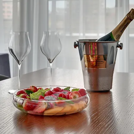 Almond Business & By Grano Hotel 4*