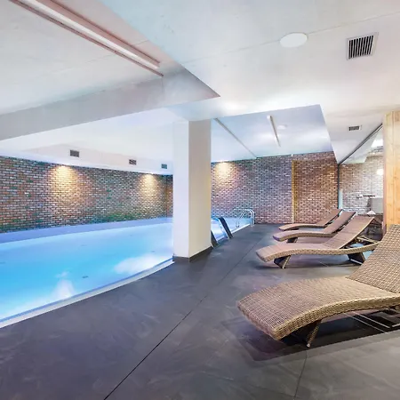 Grano Riverside 4*