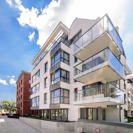 Grano Riverside Szálloda