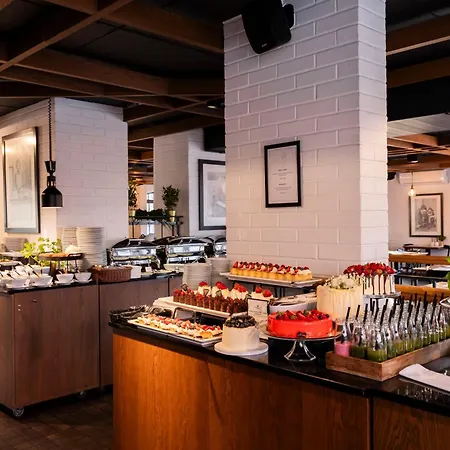 Hotell Grano Riverside