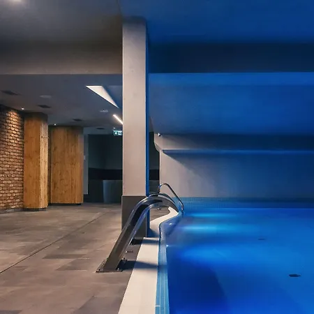 Grano Riverside 4*