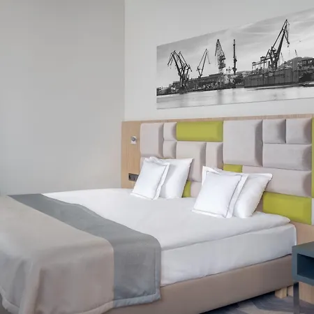 Grano Hotel Gdansk Riverside 4*